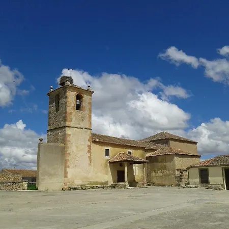 La Casona De A 6km De Pedraza Con Piscina בית נופש Requijada