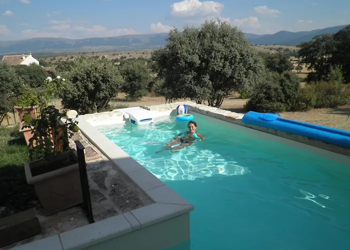Nyaraló La Casona De A 6km De Pedraza Con Piscina Requijada